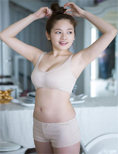 《一个人免费看的高清电影在线观看-纯肉宠文高h一对一》