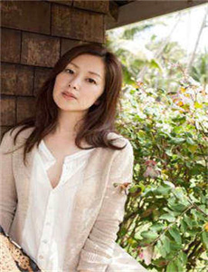 《手机成人电影下载-韩国mv女的坐凳子上以前的歌》
